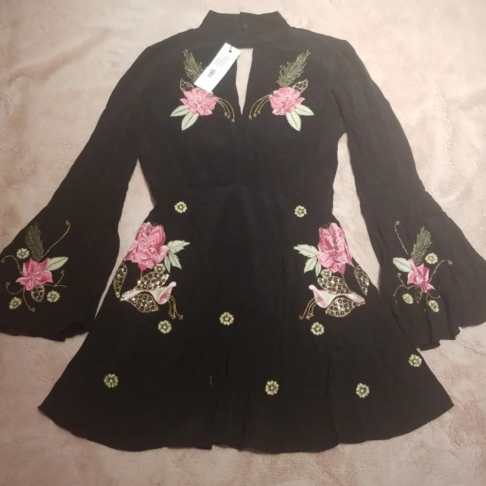 Millie Mackintosh Rose Embroidery Flare Dress - Picture 3 of 4